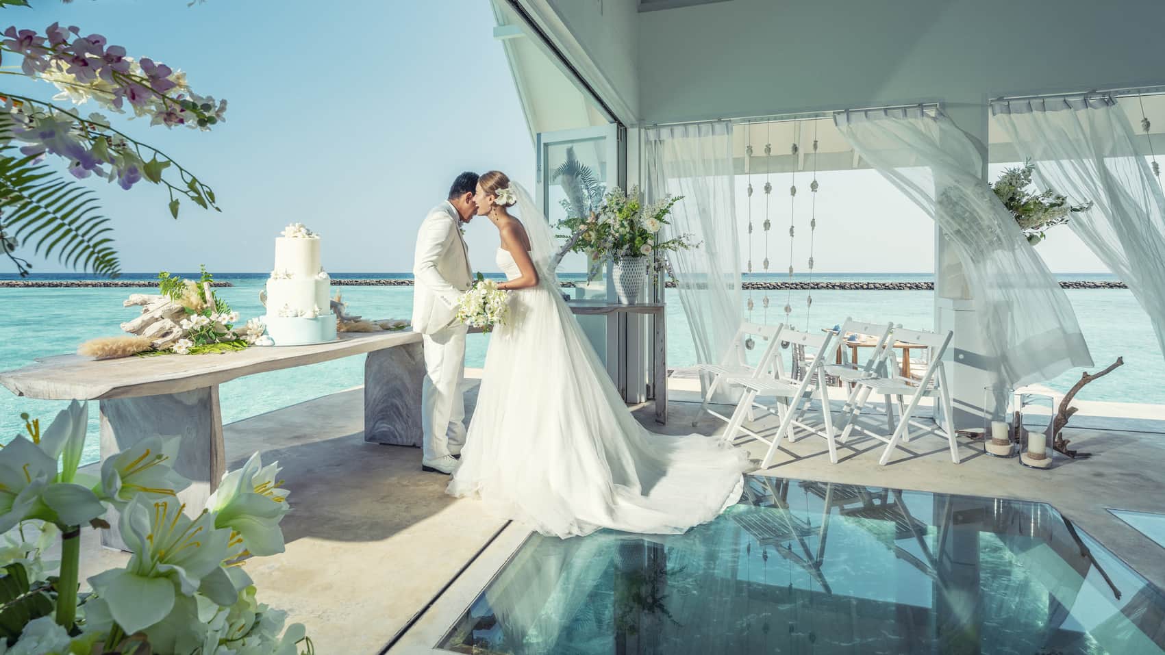 四季蘭達吉拉瓦魯(雙四季)：2025送一次出海賞豚+攝影體驗，跳島加贈水飛免費