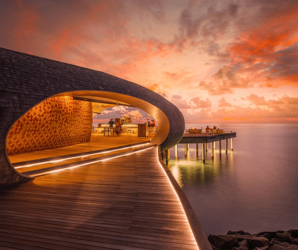 馬爾地夫瑞吉St.Regis 7/31前預購: 房型升等 + 每房加贈 USD200渡假村享樂金